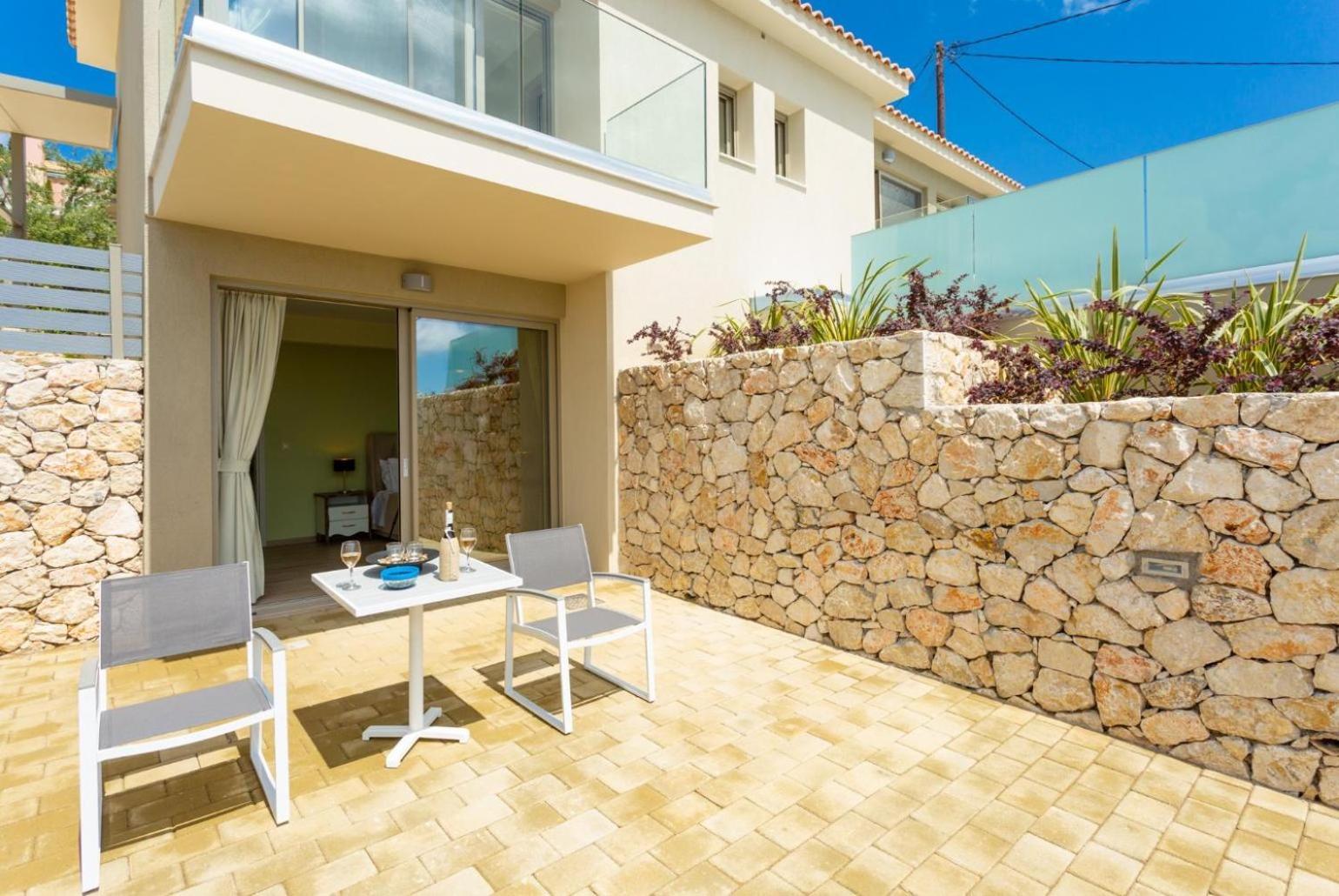 Villa Lassi Illios 阿尔戈斯托利翁 外观 照片