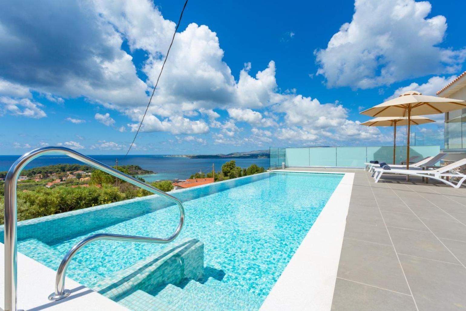 Villa Lassi Illios 阿尔戈斯托利翁 外观 照片